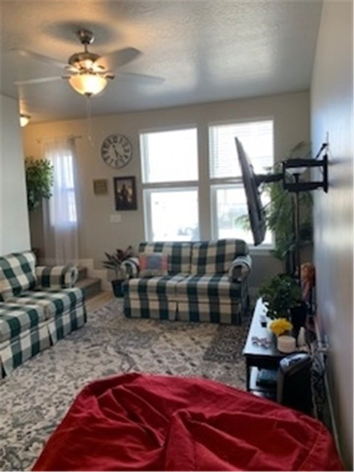 887 Se - Photo 6 of 31