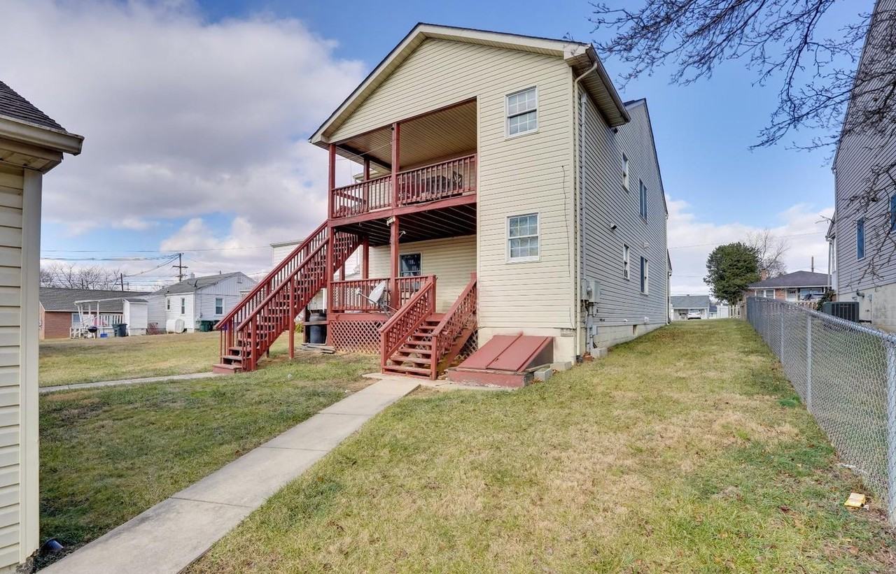 713 Medway Road - Photo 2 of 22