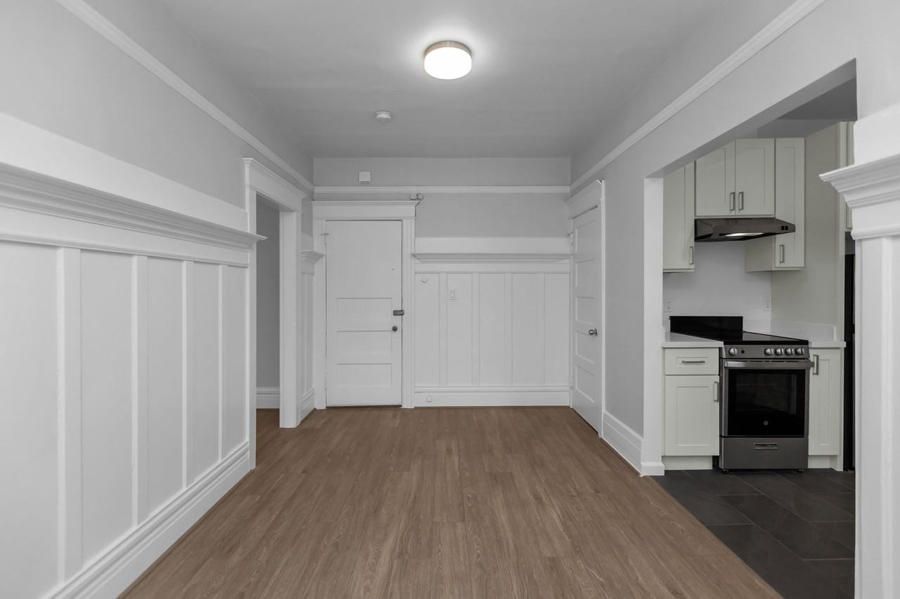 2128 Van Ness - Photo 6 of 18