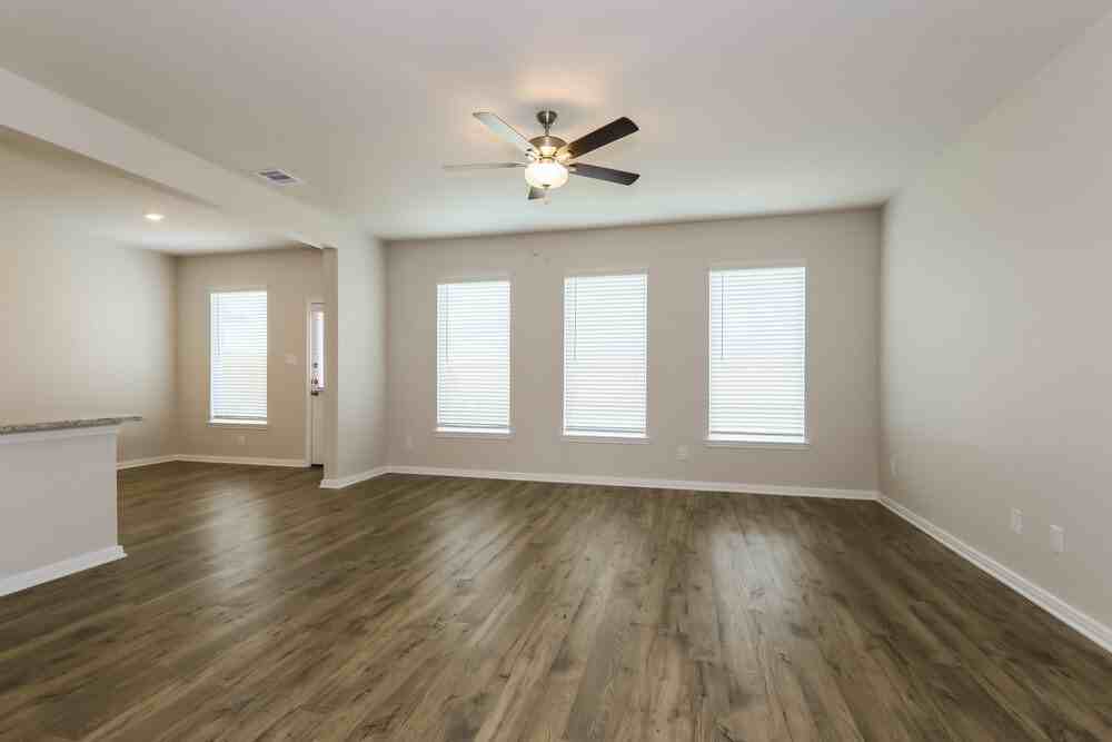 468 Beechwood Hacienda Dr - Photo 4 of 17