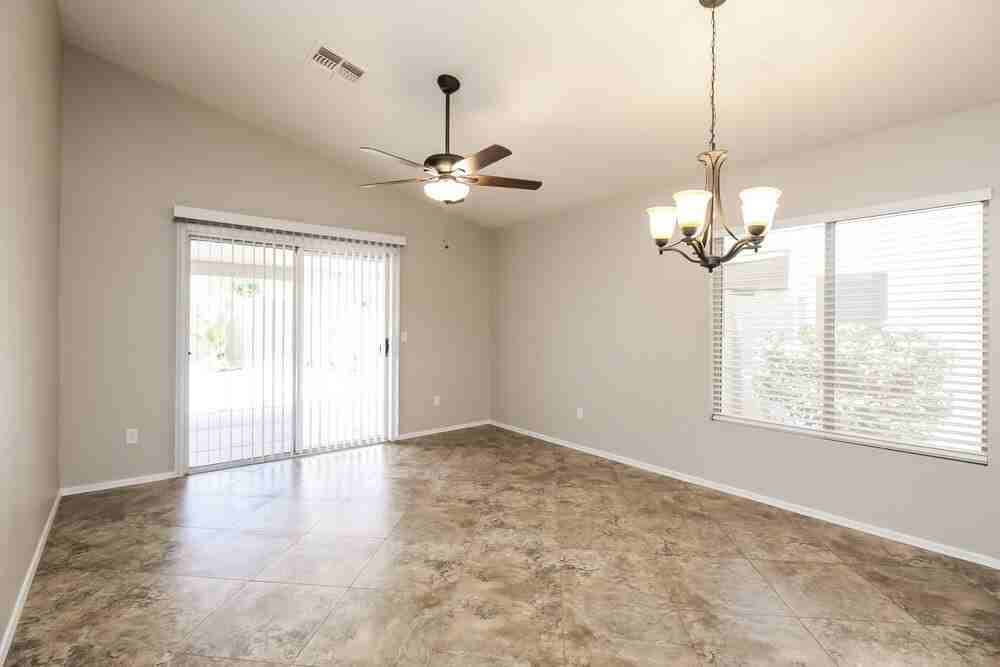 31318 N Shale Dr - Photo 4 of 16