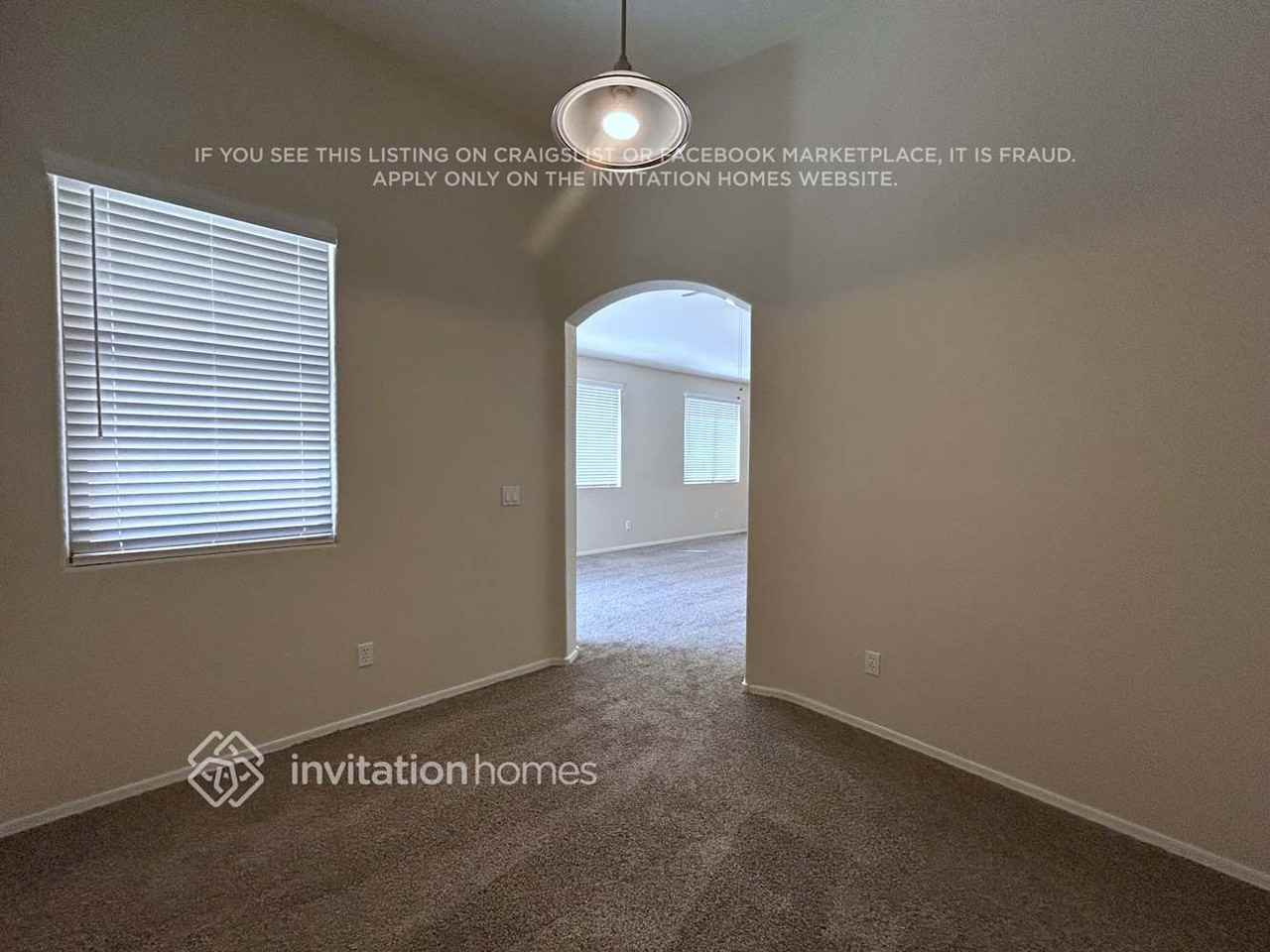 10235 W Hilton Ave - Photo 7 of 18