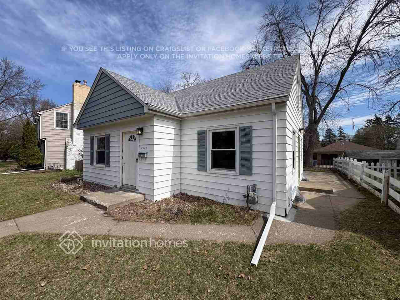 4524 Zenith Ave N - Photo 2 of 23