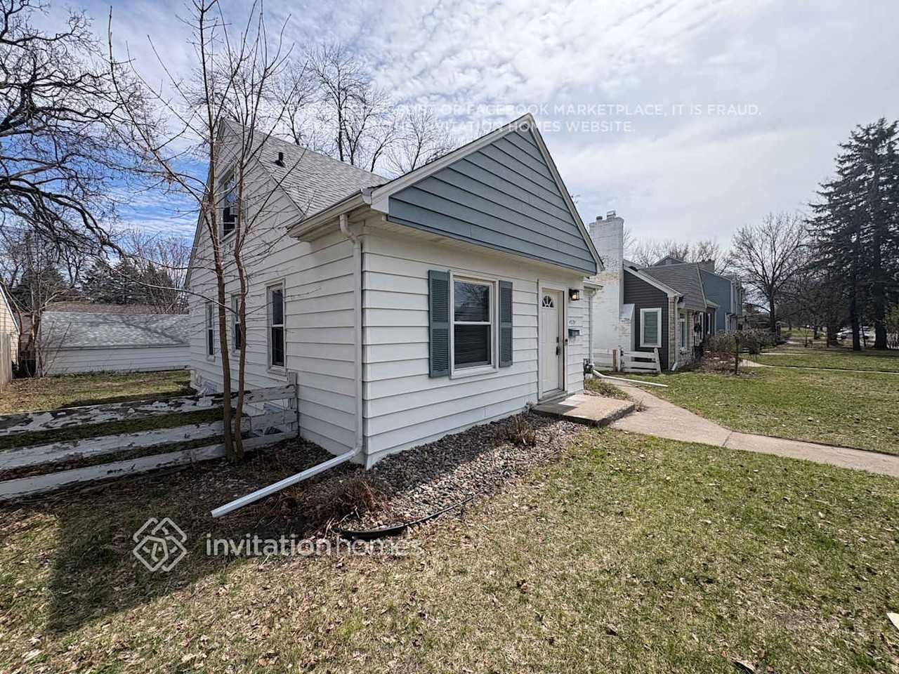 4524 Zenith Ave N - Photo 3 of 23