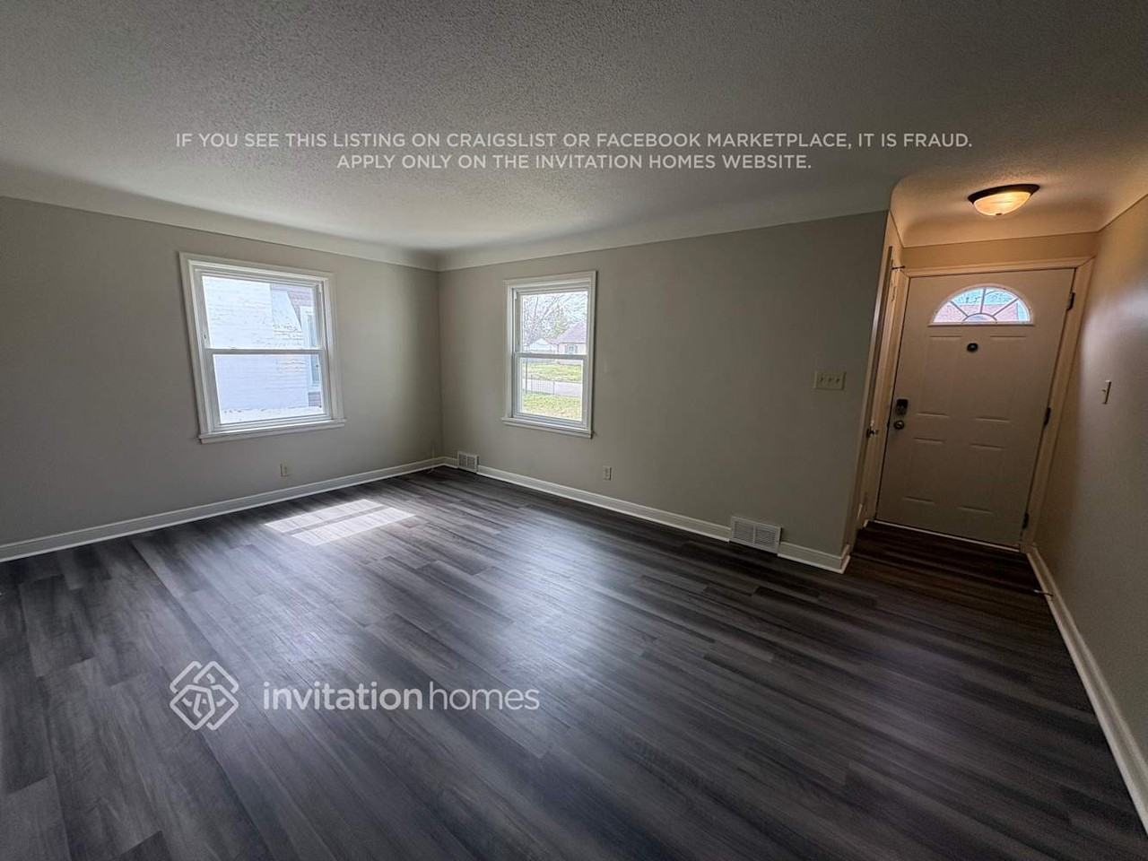 4524 Zenith Ave N - Photo 4 of 23