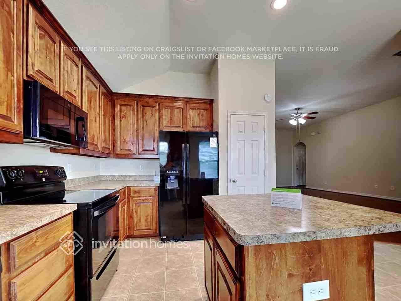 9324 Nathan Ct - Photo 6 of 18