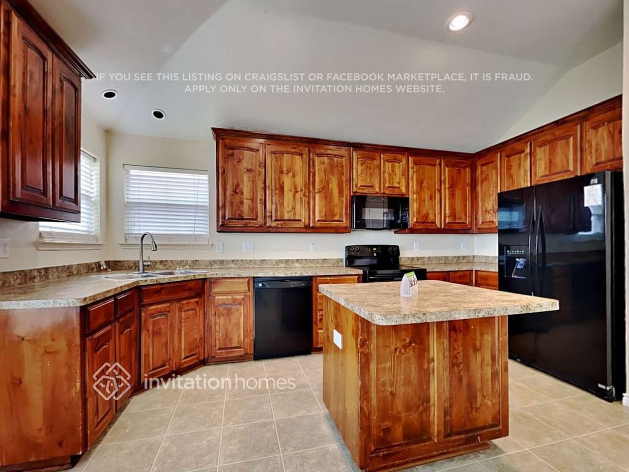 9324 Nathan Ct - Photo 7 of 18