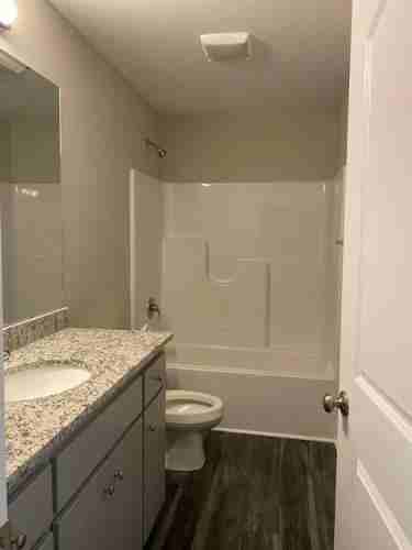 1904 Sunnybrook Rd - Photo 4 of 7