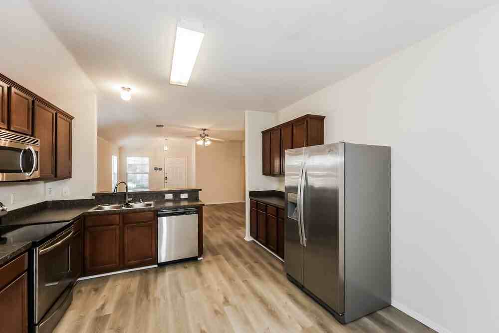 4031 Ridgetop Dr - Photo 7 of 16