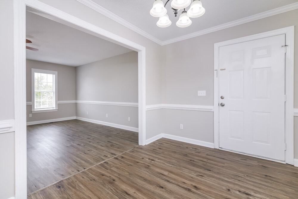 204 Hunter Way - Photo 6 of 17