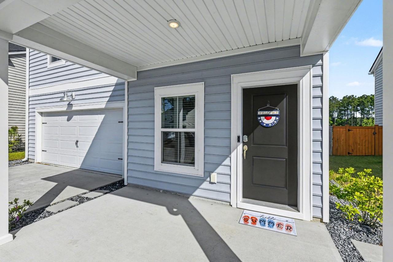 219 Cypress Preserve Blvd - Photo 3 of 11