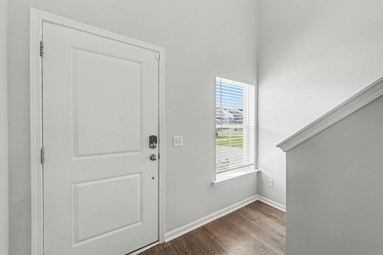 219 Cypress Preserve Blvd - Photo 4 of 11