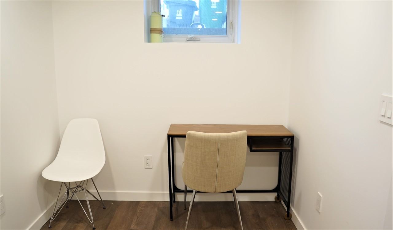 31 Rotherham Avenue - Photo 2 of 12