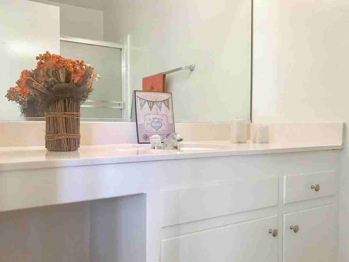 22636 Ocean Ave - Photo 4 of 33