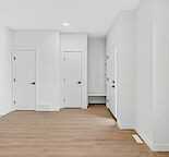 SF338 | 1 Month Free – 3 Bedroom Main Floor Home – Northwest Edmonton - Photo 5 of 38