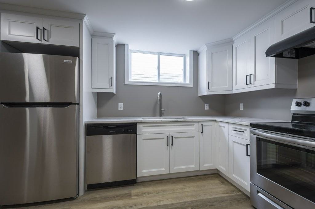 198 Lingham St - Photo 3 of 12