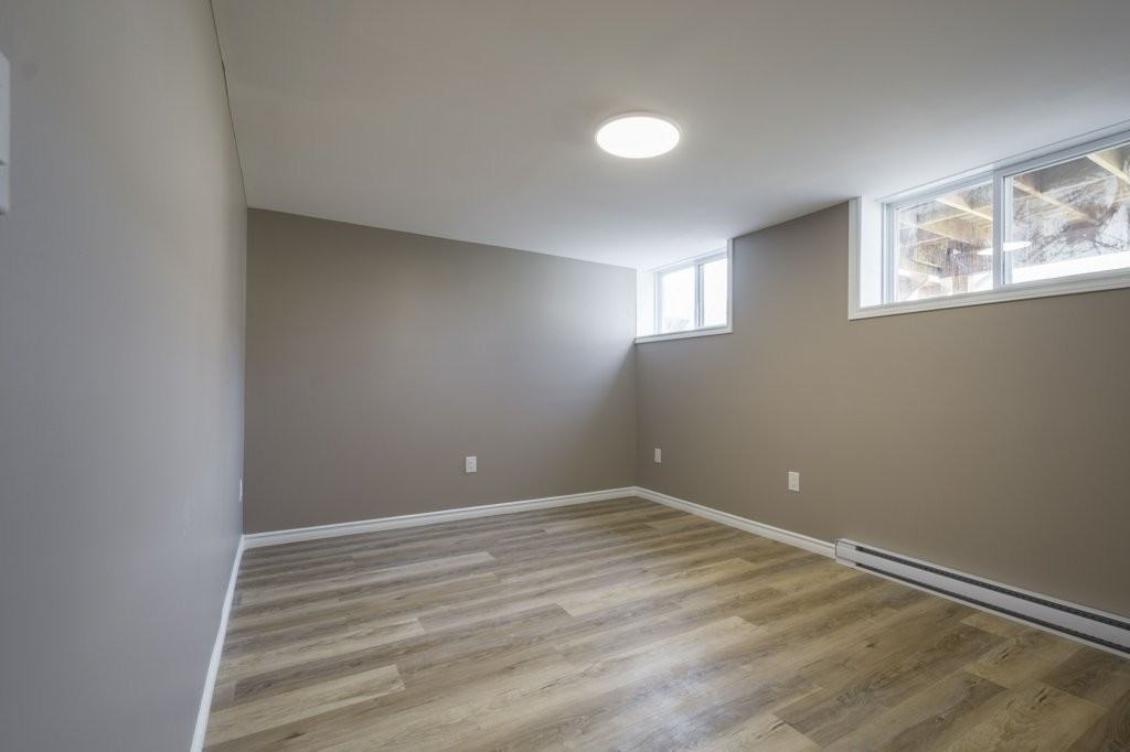 198 Lingham St - Photo 7 of 12