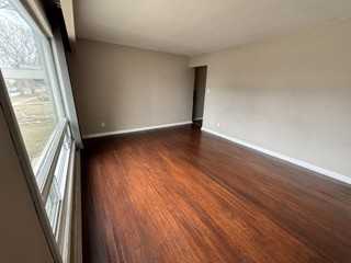 154 Horace St - Photo 4 of 11