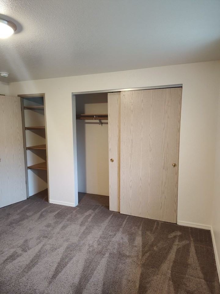 #450 AMBER PARK - Photo 2 of 7