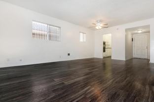 125 N Syracuse St - Photo 1 of 1