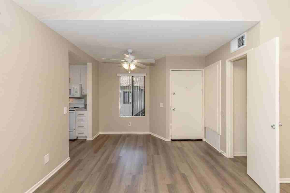 26571 Normandale Dr - Photo 7 of 50