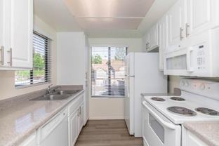 26571 Normandale Dr - Photo 1 of 1