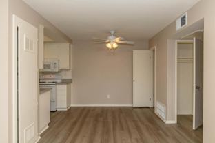 26571 Normandale Dr - Photo 1 of 1