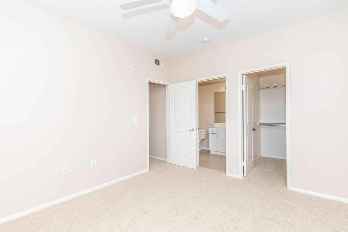 7550 Desert Holly St - Photo 6 of 50