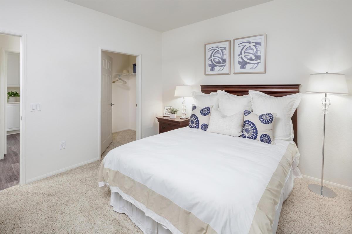 76 Mercantile Way - Photo 4 of 9