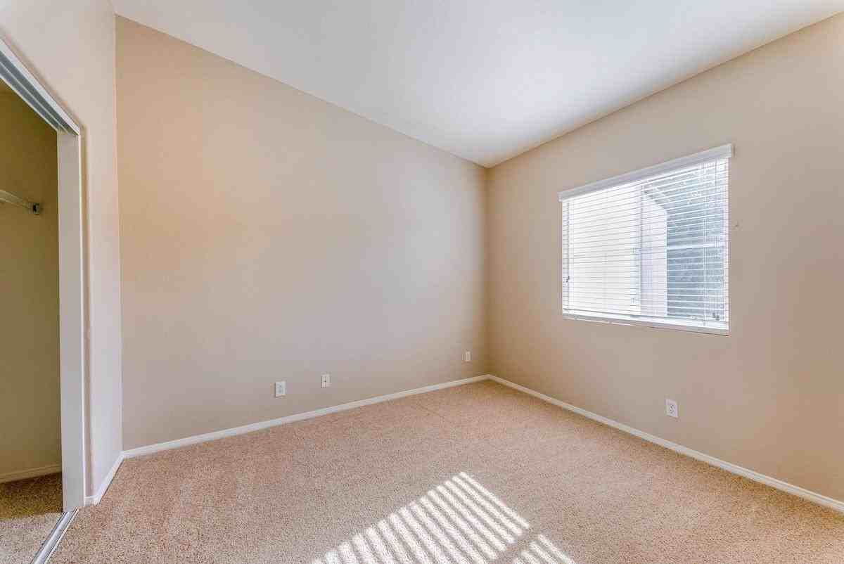 76 Mercantile Way - Photo 7 of 50