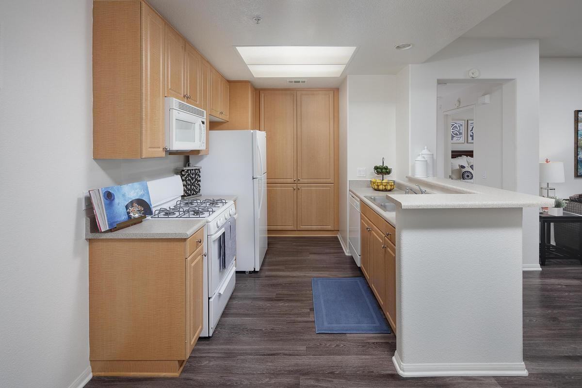 76 Mercantile Way - Photo 3 of 9