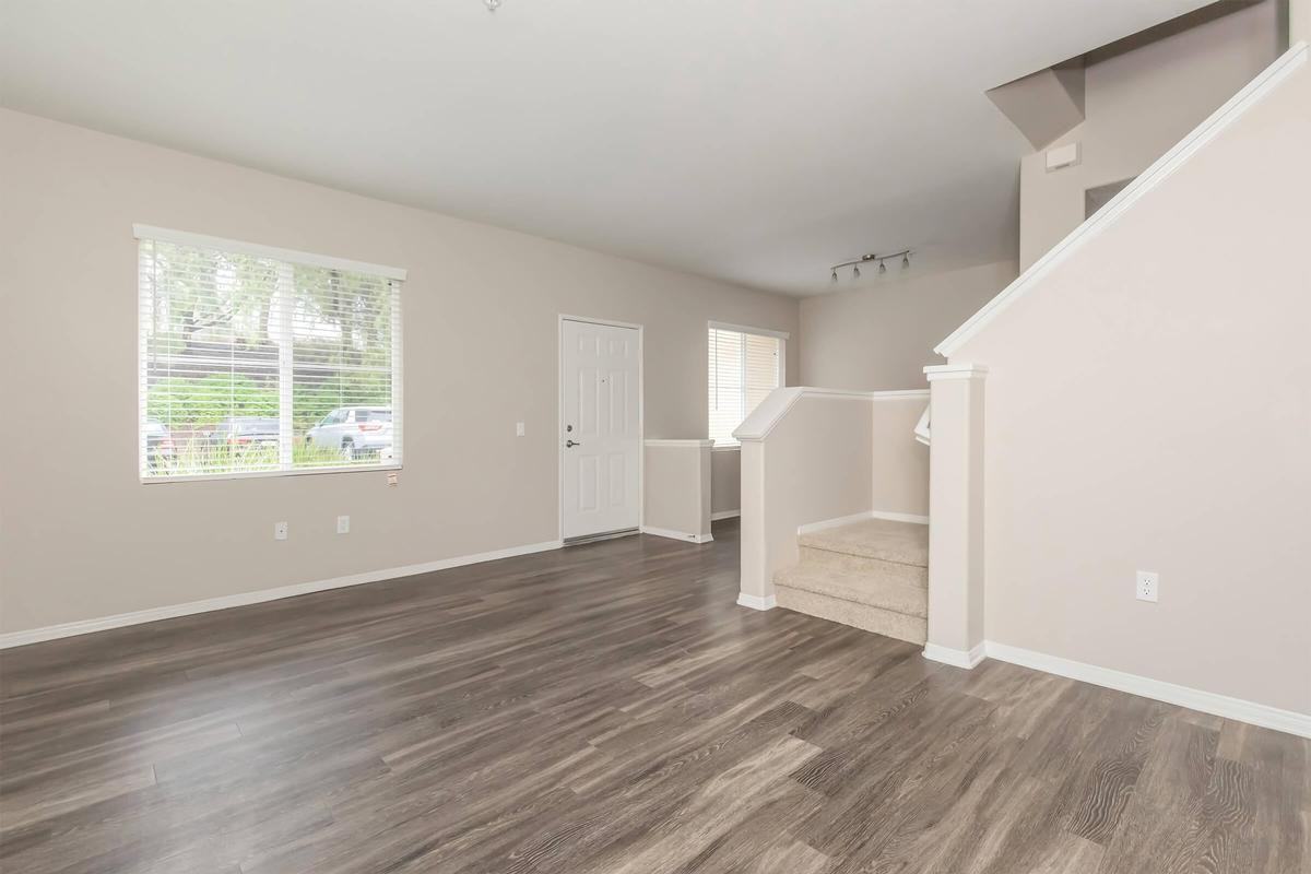 76 Mercantile Way - Photo 5 of 50