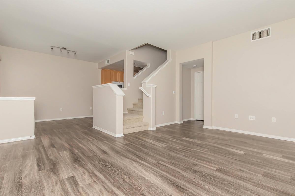 76 Mercantile Way - Photo 7 of 50