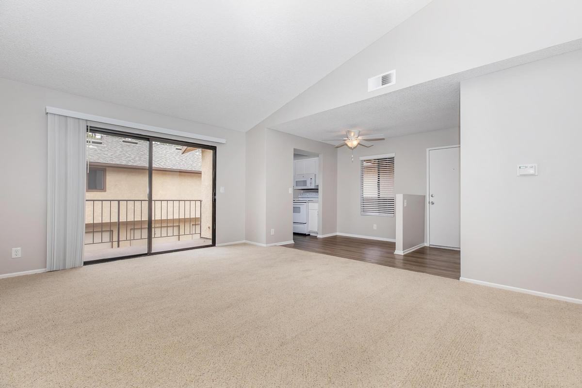 1413 San Bernardino Rd - Photo 3 of 14