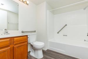 featured image of 810 N Loara St