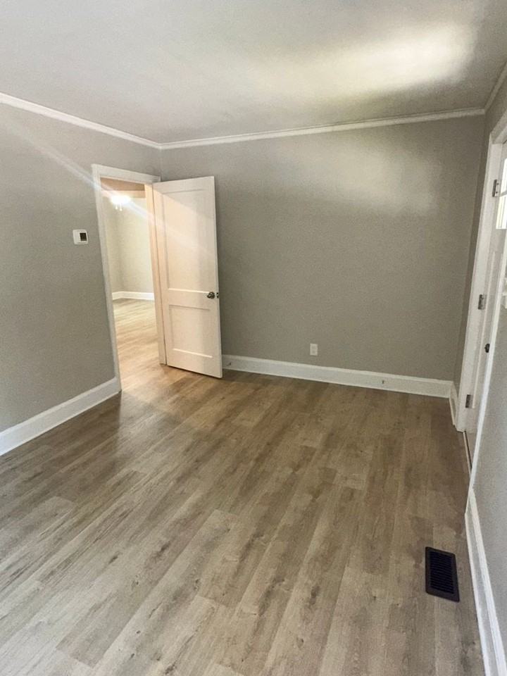 3425 Prentice Ave - Photo 2 of 12