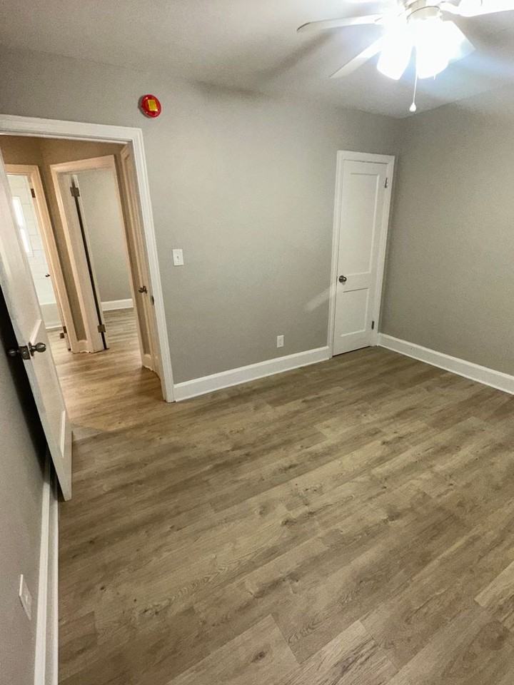 3425 Prentice Ave - Photo 7 of 12