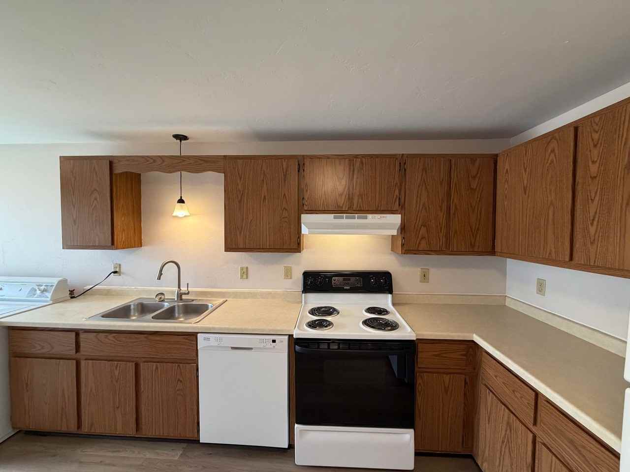 2709 Humboldt Rd - Photo 5 of 20