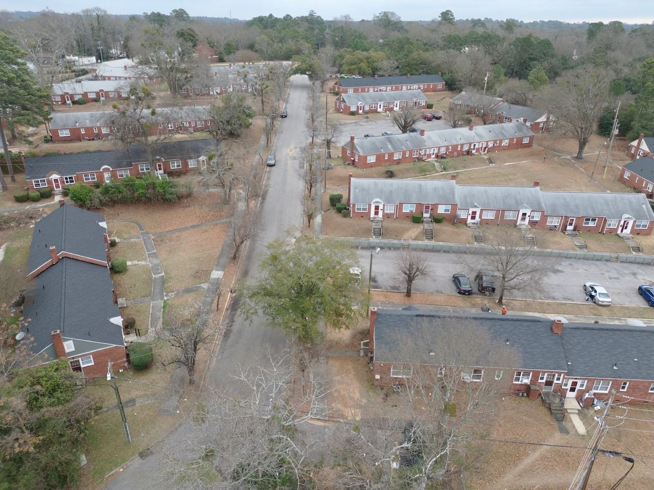 Colonial Village - Photo 3 of 12