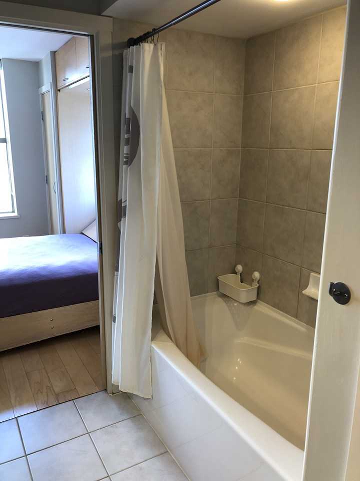 969 Richards Street #704 - Photo 4 of 6