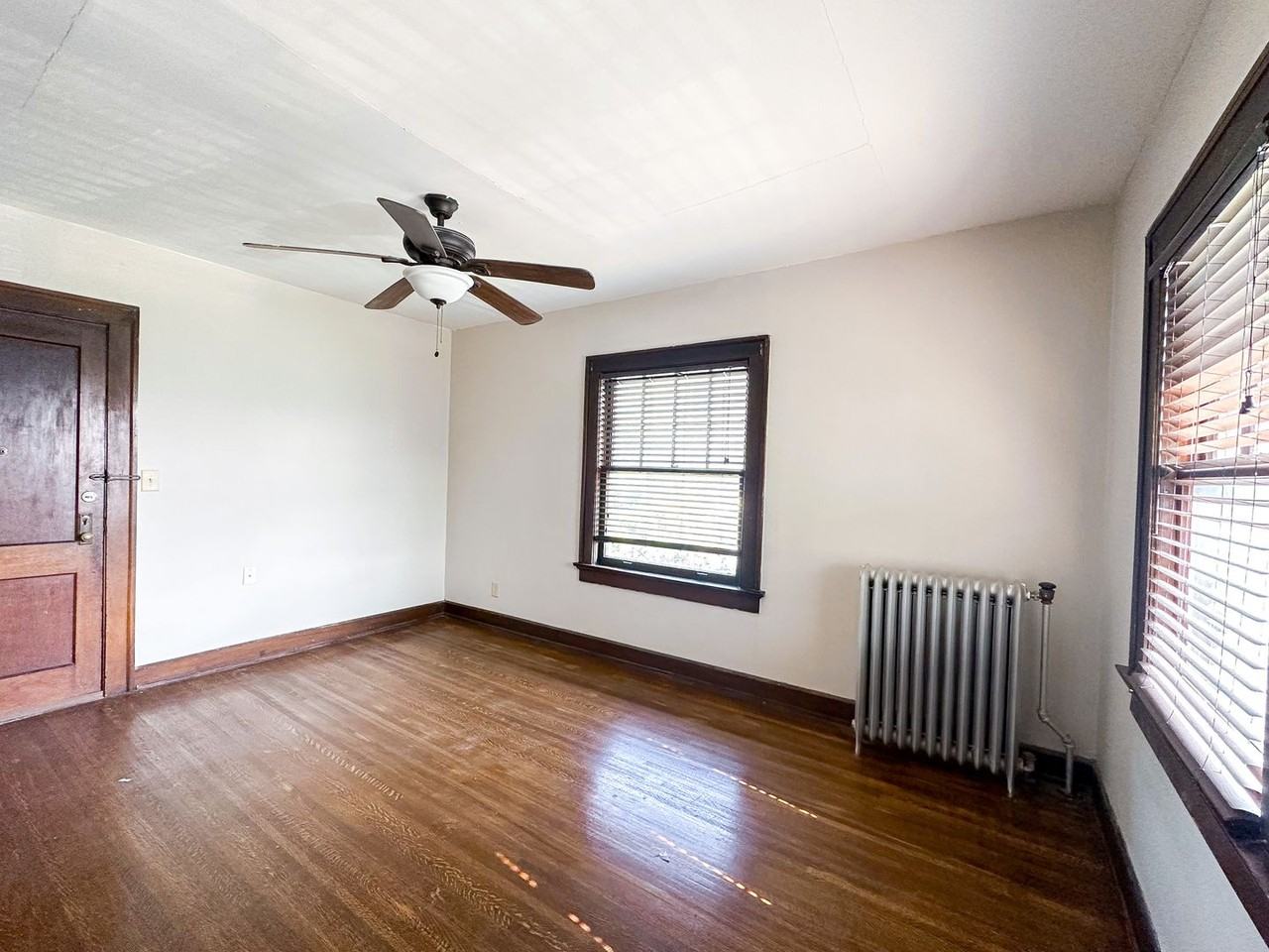 5819 E Washington St #8 - Photo 5 of 12