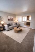 featured image of 4004 W Walnut St