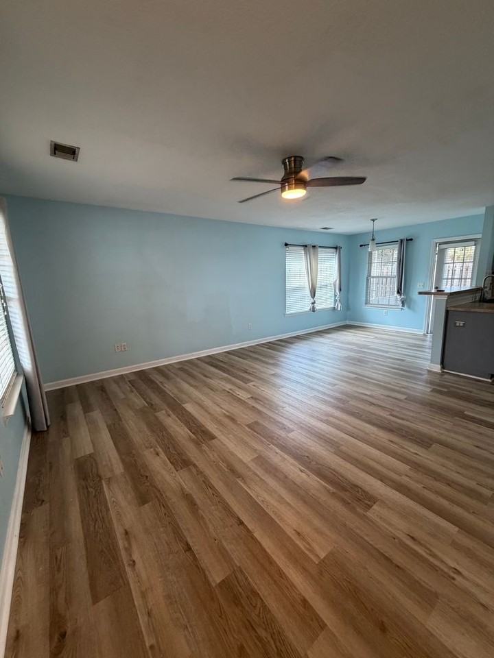 120 Willow Oak Dr - Photo 3 of 26