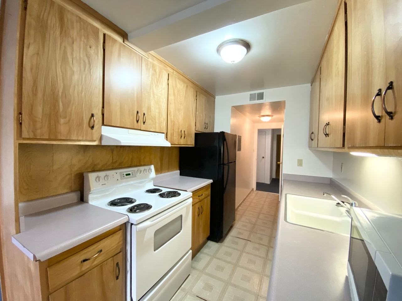 2232 Blake Street - Photo 5 of 15