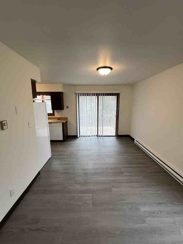 N18W5317 Pierce Ct - Photo 3 of 7