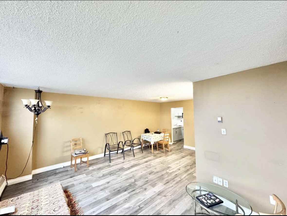 25 Sunrise Ave - Photo 2 of 14