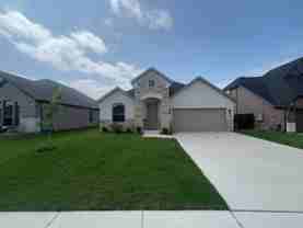 215 Nathan Dr - Photo 1 of 1