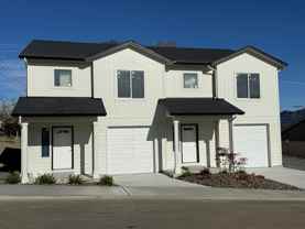 609 / 611 - Duplex Lot 52 - Photo 1 of 1