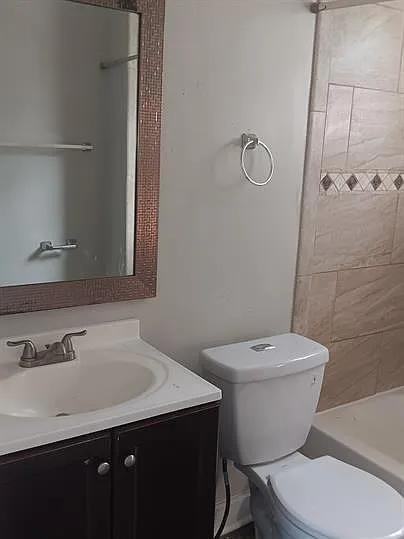 1087 E 64th St - Photo 7 of 16