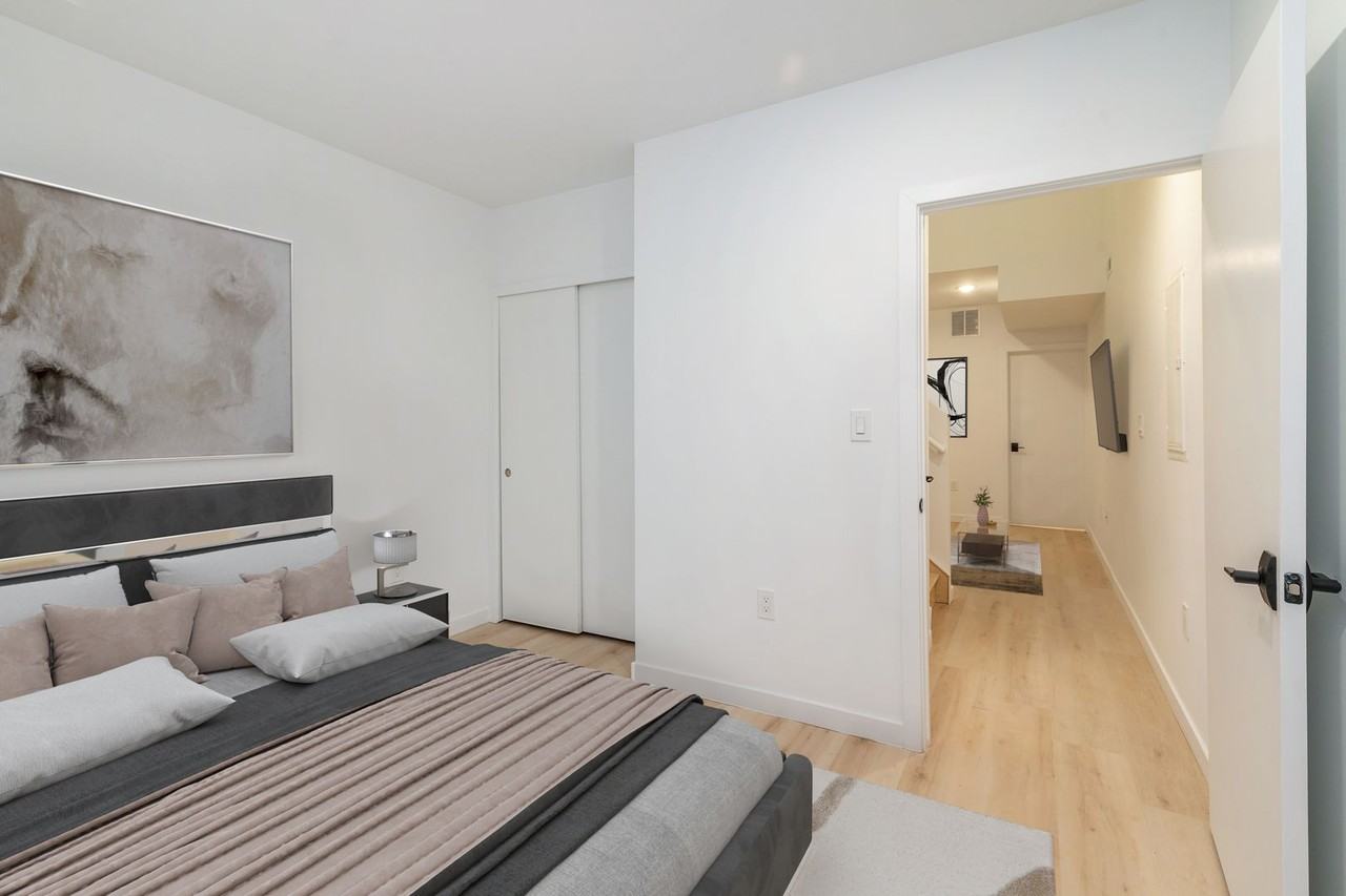 2722 N Hope St - Photo 5 of 6